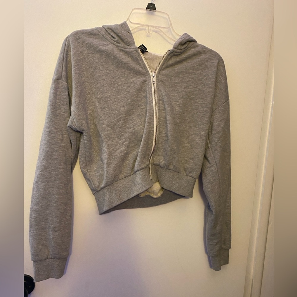 Gray Cropped Zip-Up Hoodie